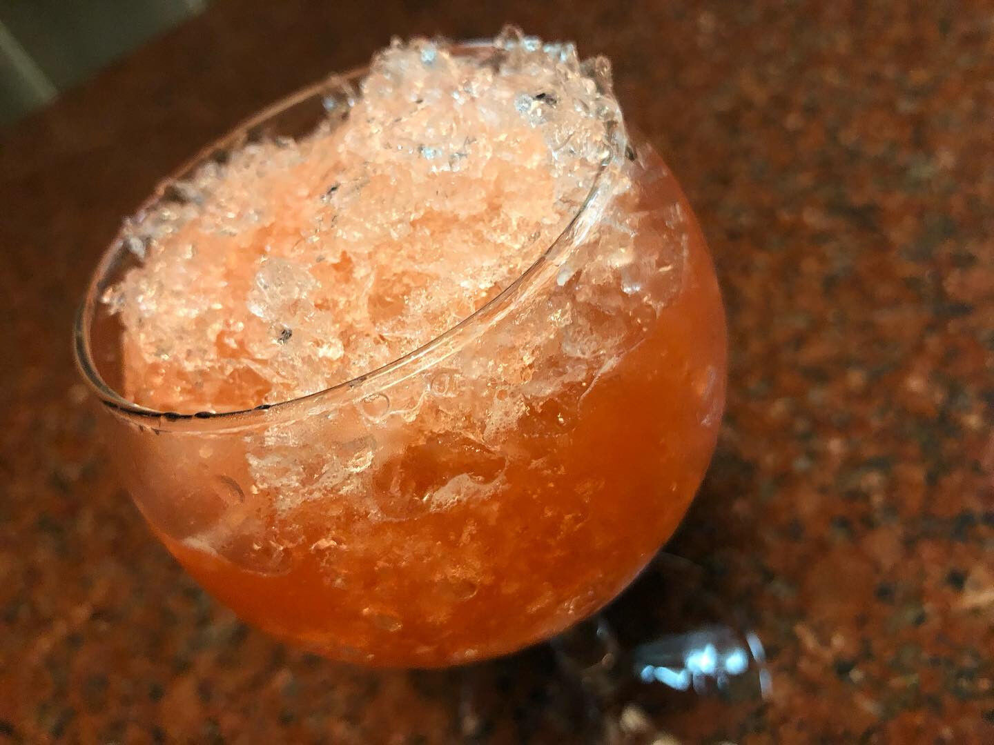 【暑い夏にはクラッシュドアイススタイル】